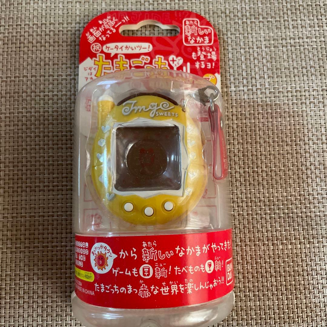 未開封たまごっち＋赤いシリーズ きゃらめる‼