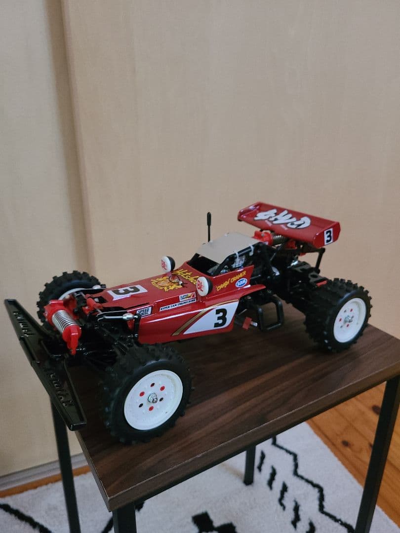 タミヤホットショット 4WD ラジコンカー