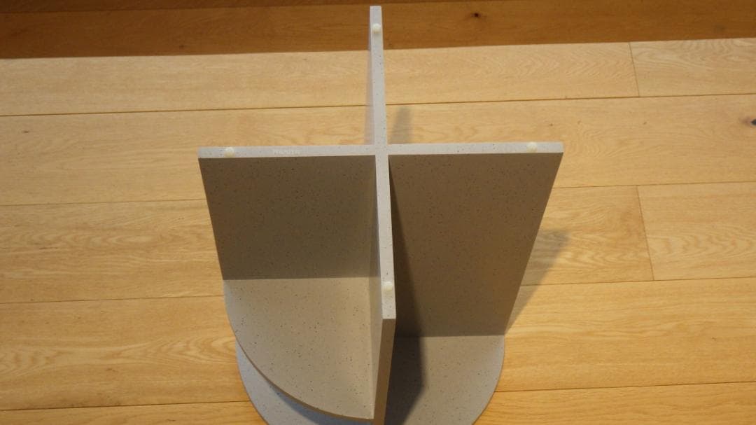 MUUTO ムート HALVES サイドテーブル　コーヒーテーブル