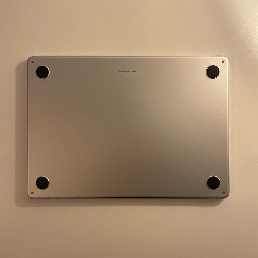 Apple 2025 MacBook Air M4チップ 16GB 512GB