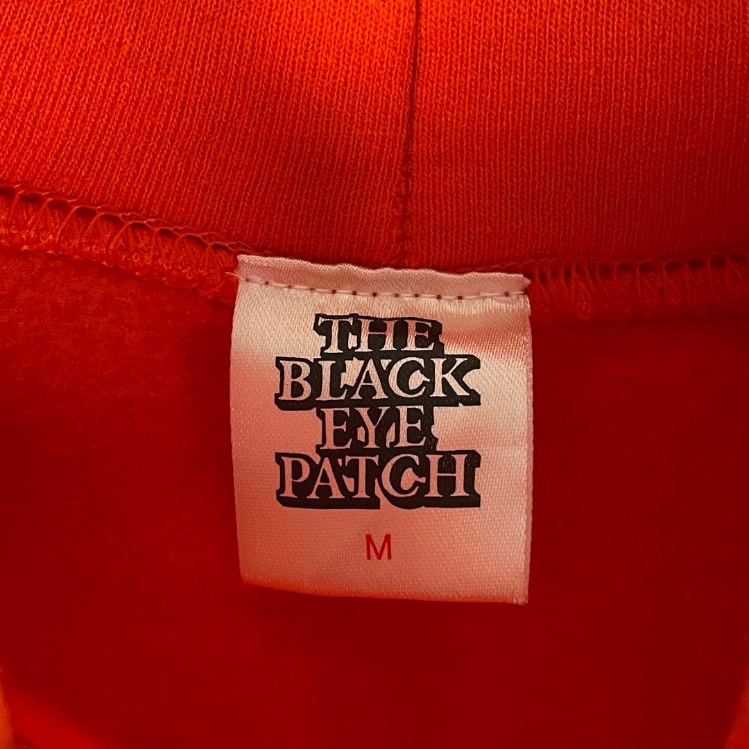 【即完売デザイン】ブラックアイパッチ☆センタープリント 希少カラー パーカー