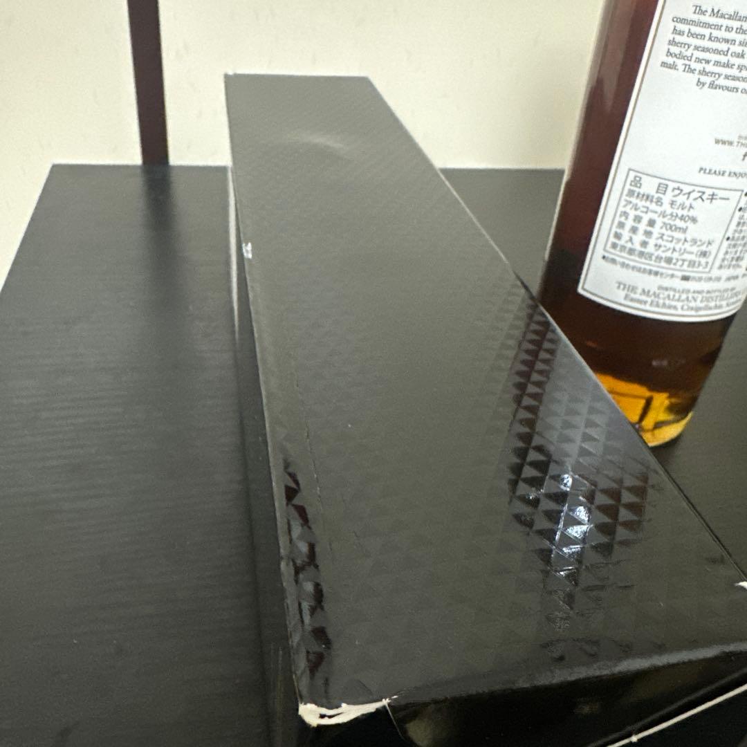 マッカラン12年シェリー 700ml 箱ダメージ