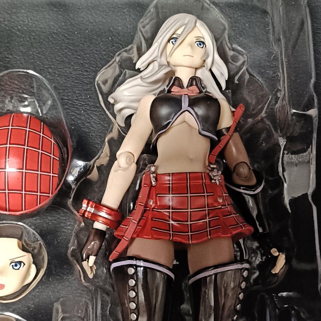 バンダイ D-Arts アリサ・イリーニチナ・アミエーラ