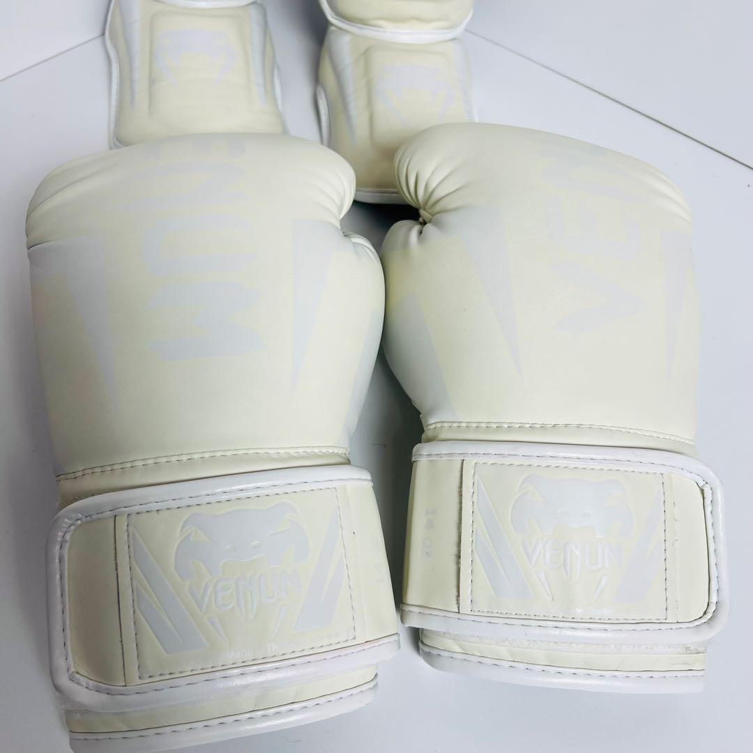 良品　VENUM グローブ ヴェヌム レガース　14オンス