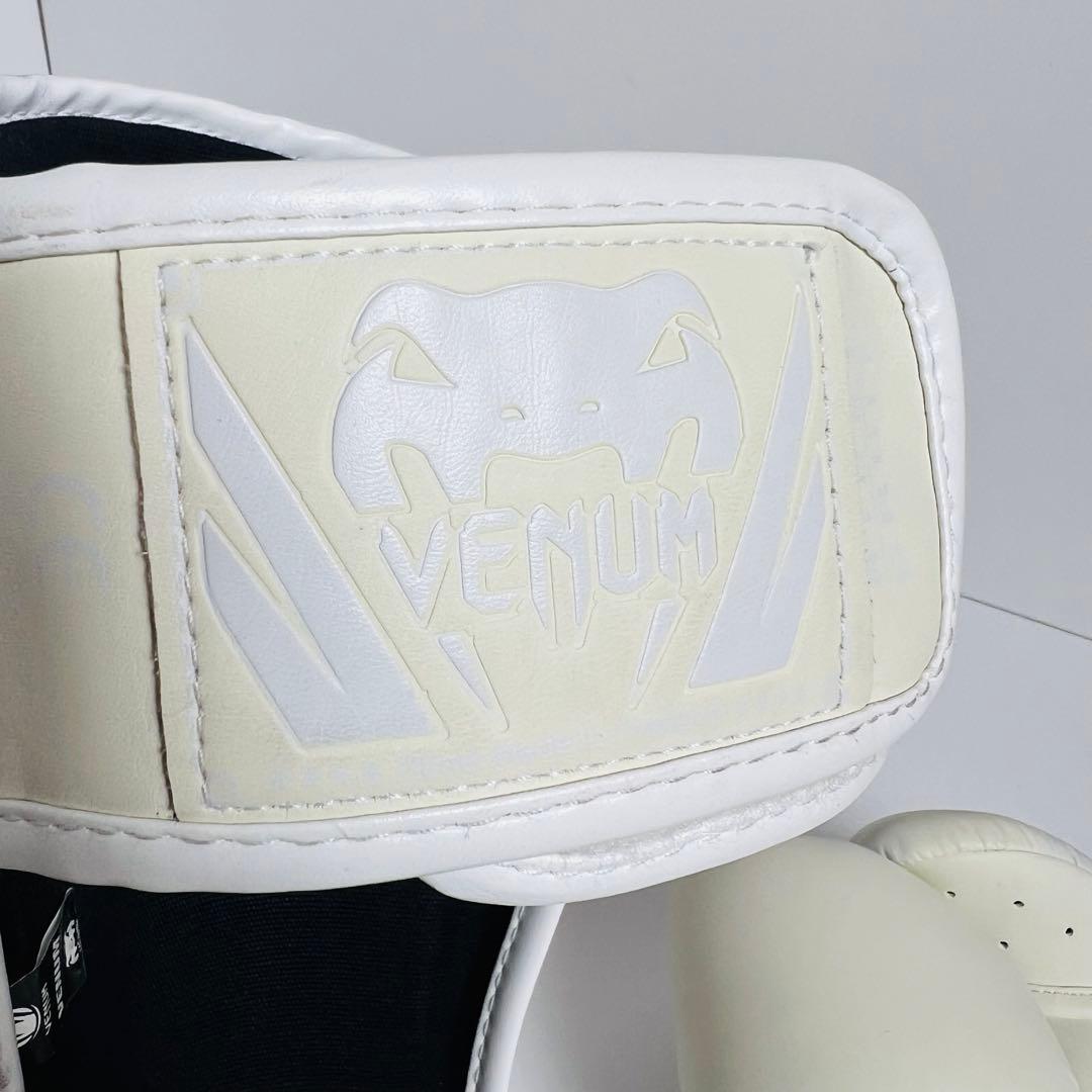 良品　VENUM グローブ ヴェヌム レガース　14オンス