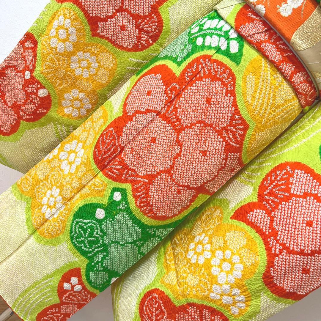 358 振袖フルセット 正絹 総絞り 黄緑 グリーン 黄色 朱赤 カラフル 古典