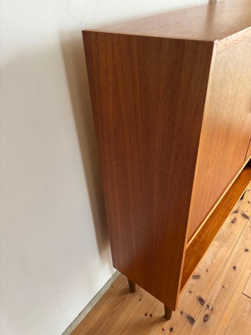 pmwolves　北欧ヴィンテージ　デンマーク　キャビネット