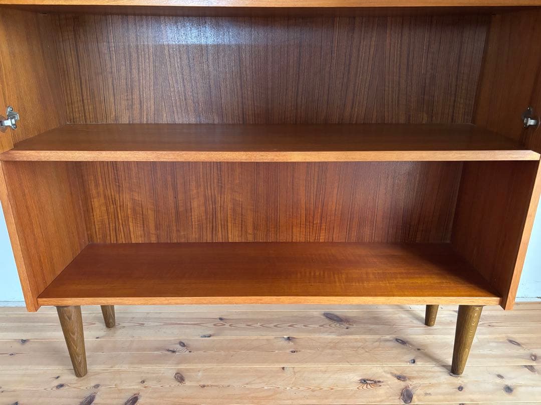 pmwolves　北欧ヴィンテージ　デンマーク　キャビネット