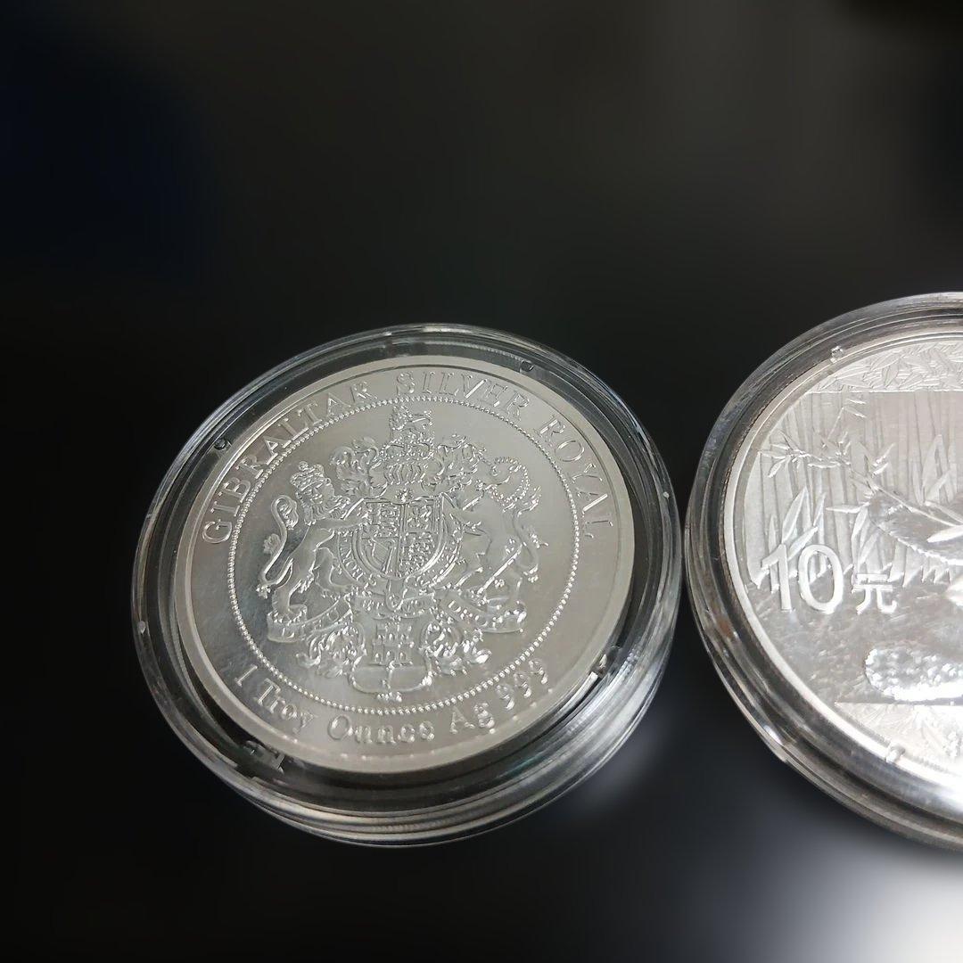 中*ー様 2017年中国パンダ 2014年 エリザベス銀貨