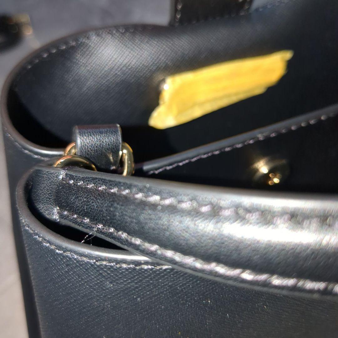 グミ極美品☆Michael Kors ブラック PRATT レザー ショル