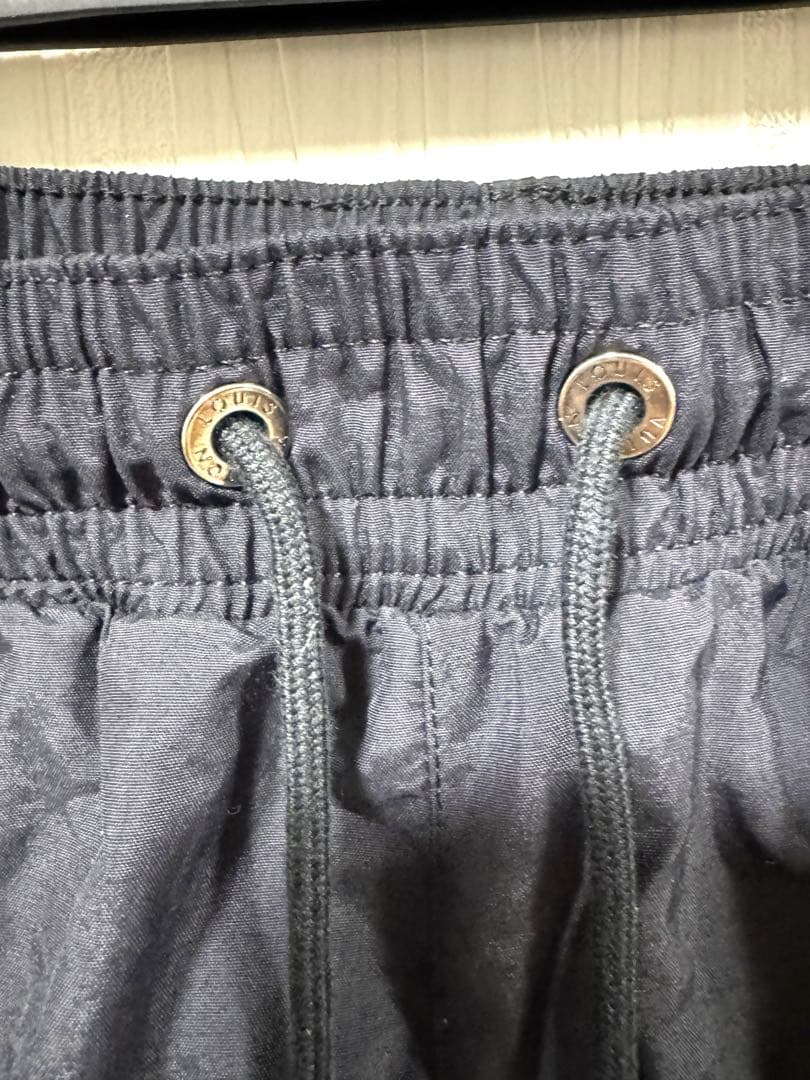 ルイヴィトン　水着