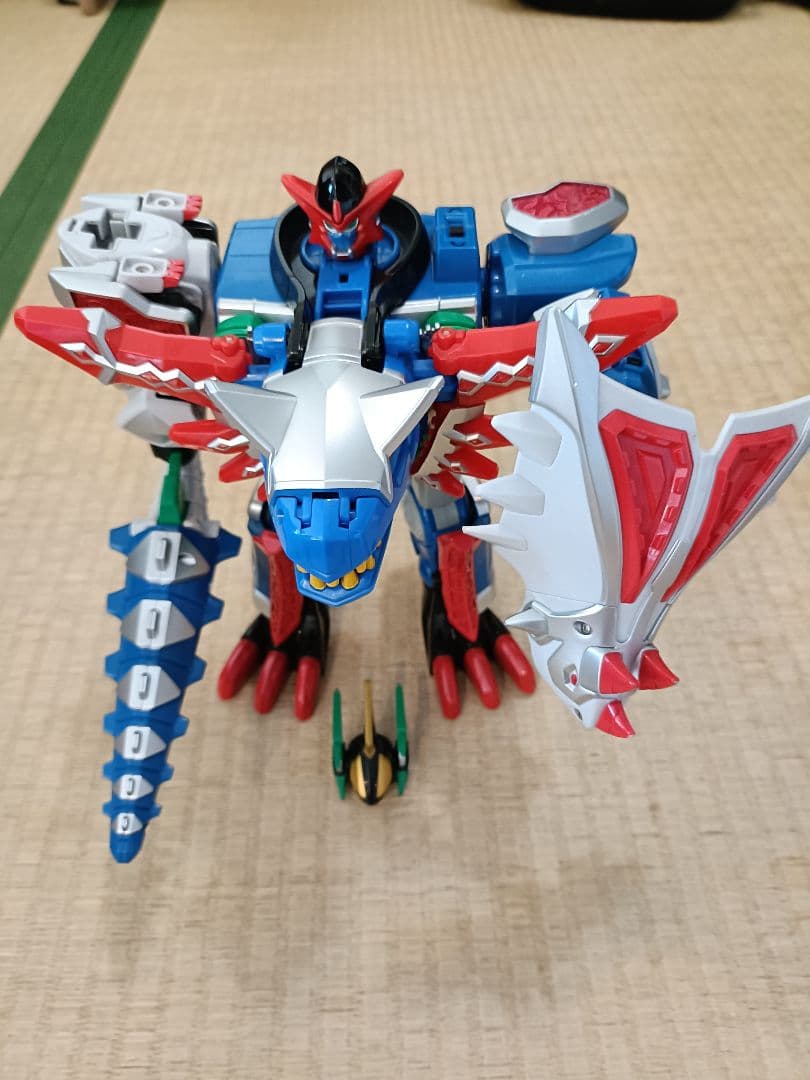 爆竜戦隊アバレンジャー 海外版爆竜合体DXバクレンオー（ブリザードフォース）