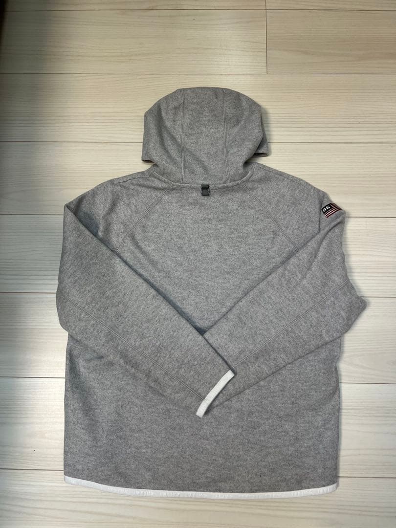 BRIEFING フード付きパーカーS