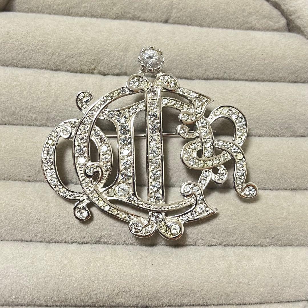 専用　ディオールDIOR 旧ロゴ　エンブレム　ブローチ　ラインストーン