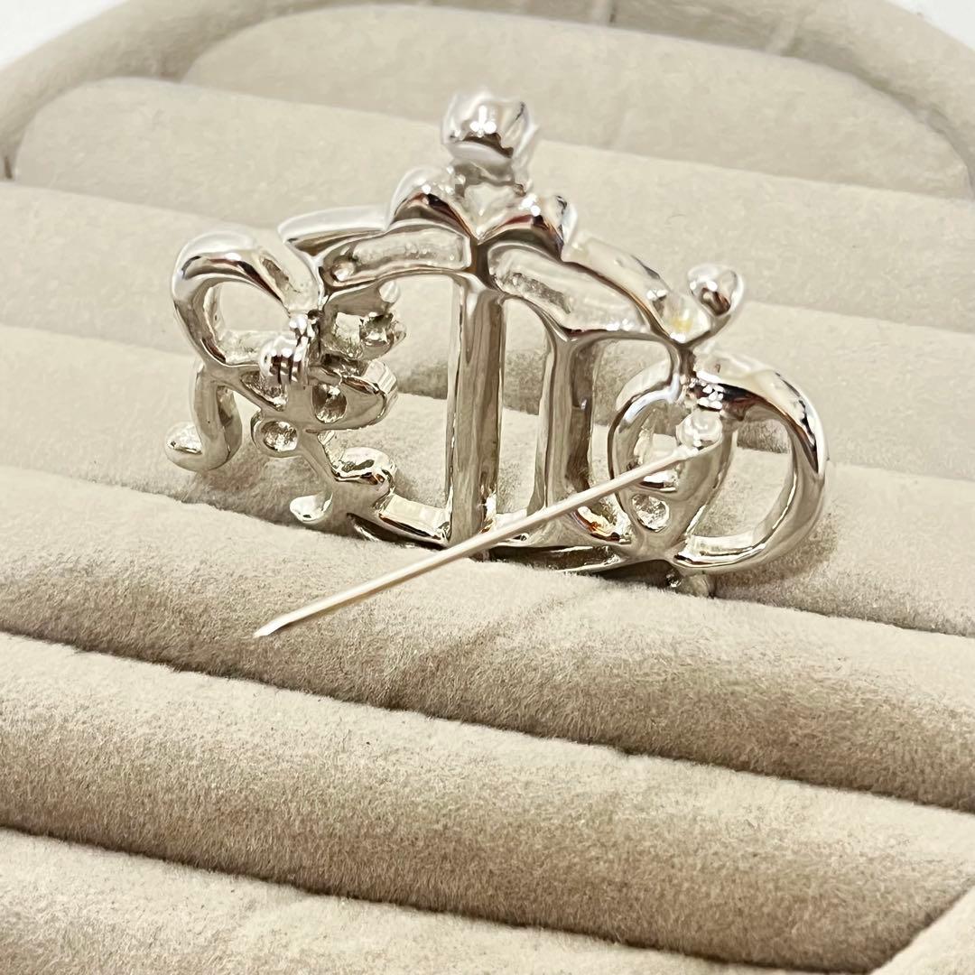 専用　ディオールDIOR 旧ロゴ　エンブレム　ブローチ　ラインストーン