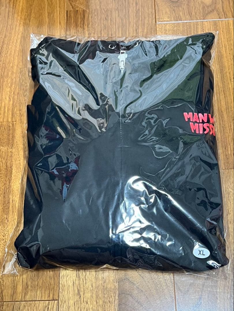 マンウィズ　干支パーカー　辰年　ＸＬ