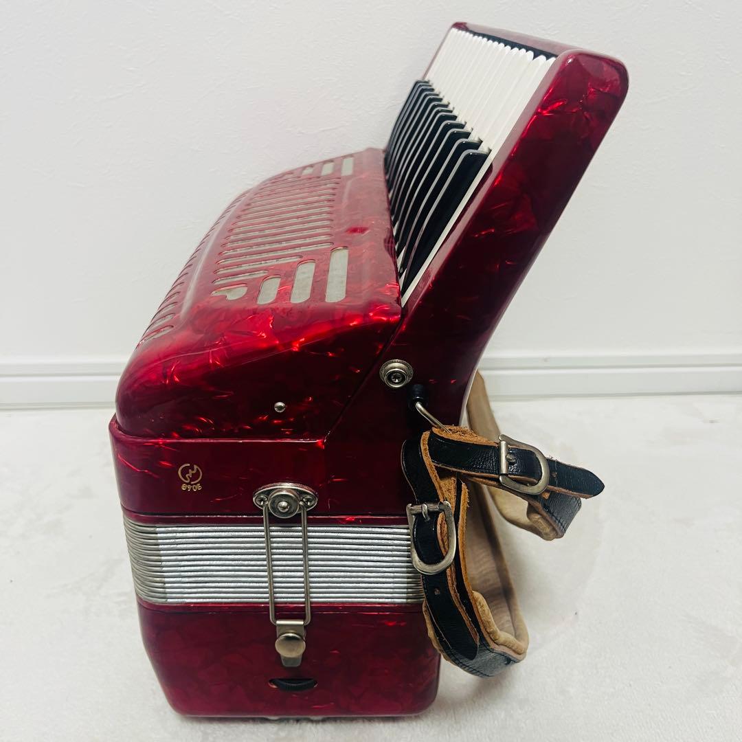 【動作良好品】YAMAHA　ヤマハ　アコーディオン　30鍵盤　初心者　8905