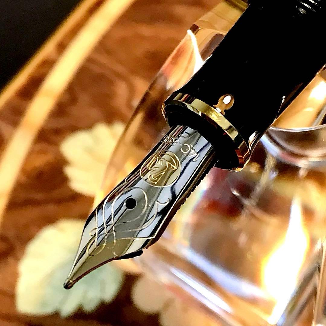 ☆超お勧め☆素晴らしいペリカン万年筆スーベレーンM400（Ｆ)グリーン縞☆極上品