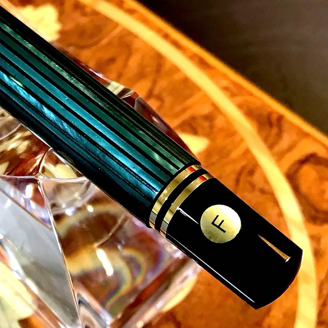 ☆超お勧め☆素晴らしいペリカン万年筆スーベレーンM400（Ｆ)グリーン縞☆極上品