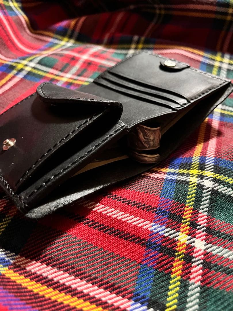 コンパクトウォレット フラワースタッズ　真鍮