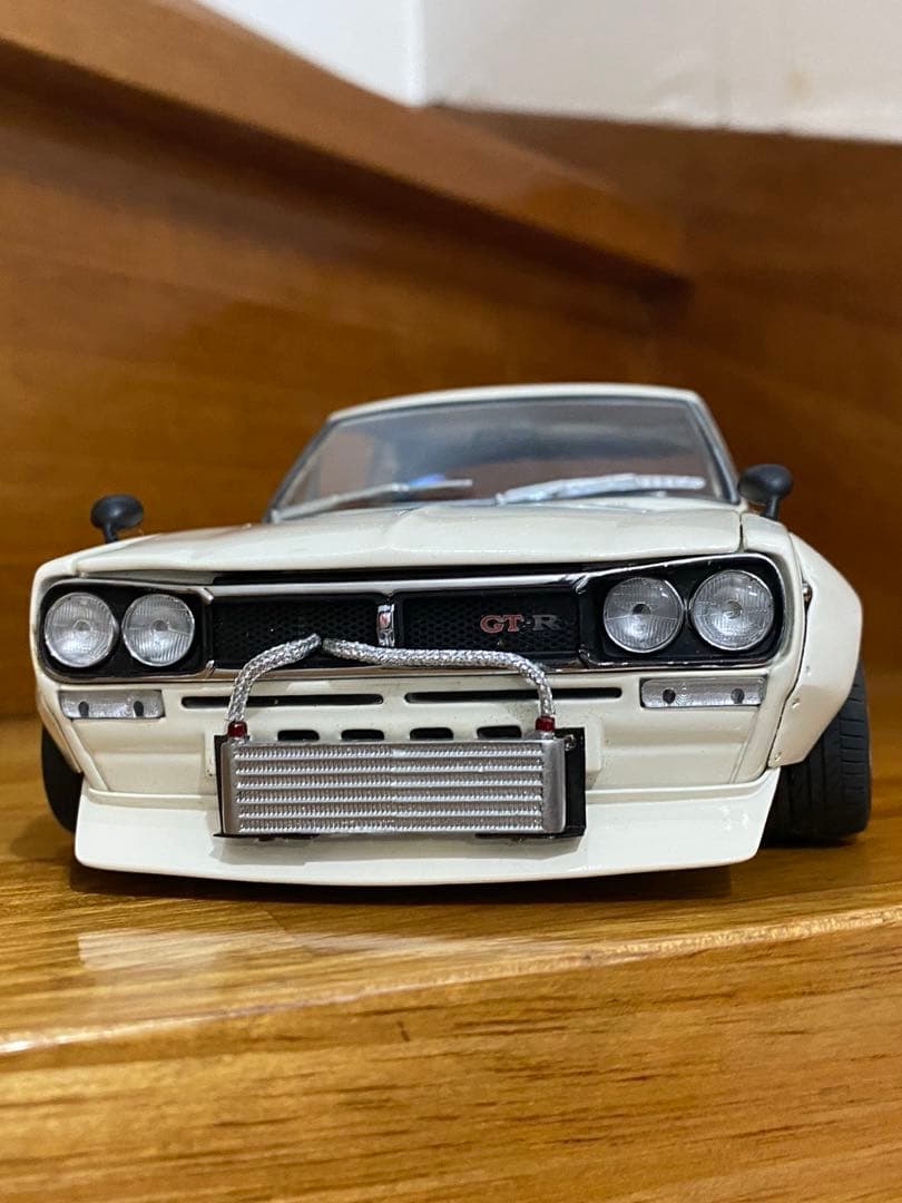 1/18京商スカイライン