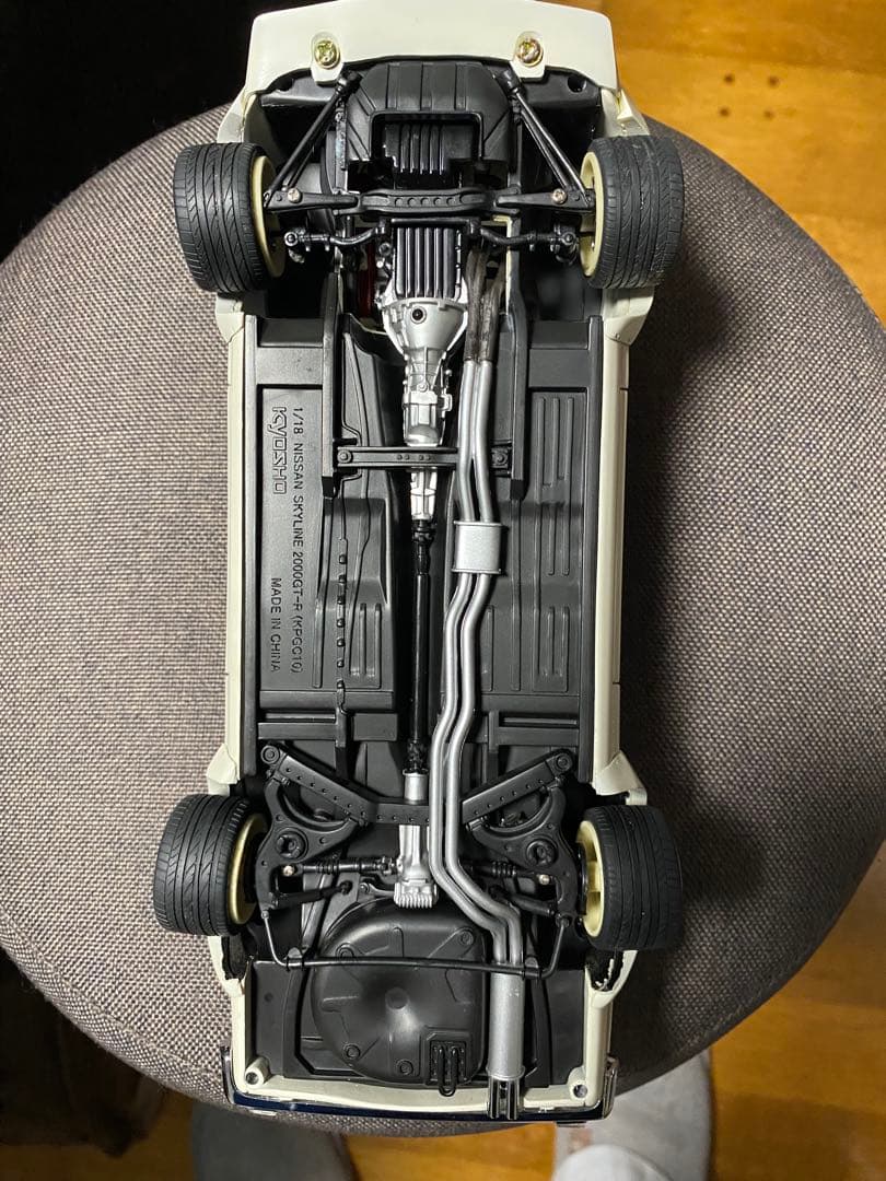 1/18京商スカイライン