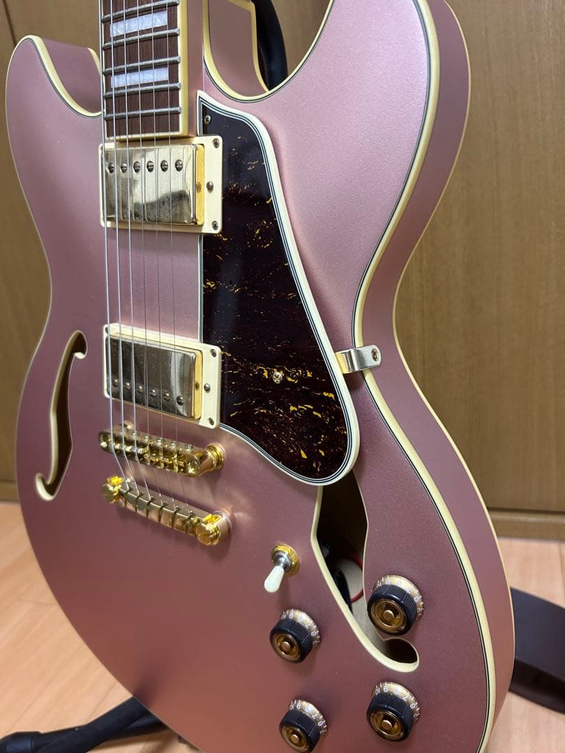 美品　Ibanez セミアコースティックギター ピンク
