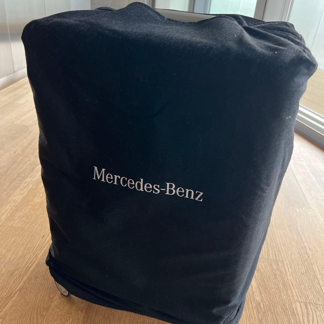メルセデスベンツ　アルミケース