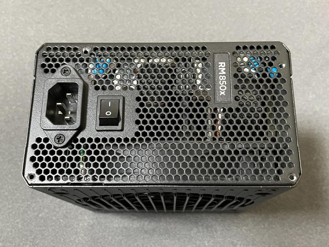 電源ユニット Corsair RM850x