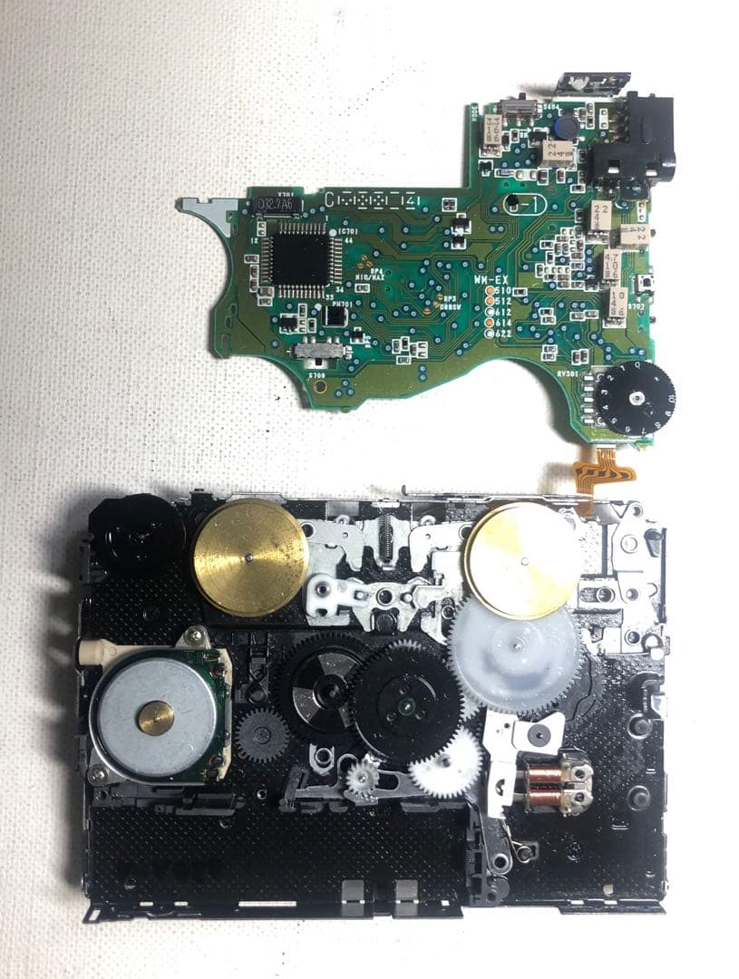 人気良音ガジェットWM-EX622 SONYカセットウォークマン可動品Rブラック