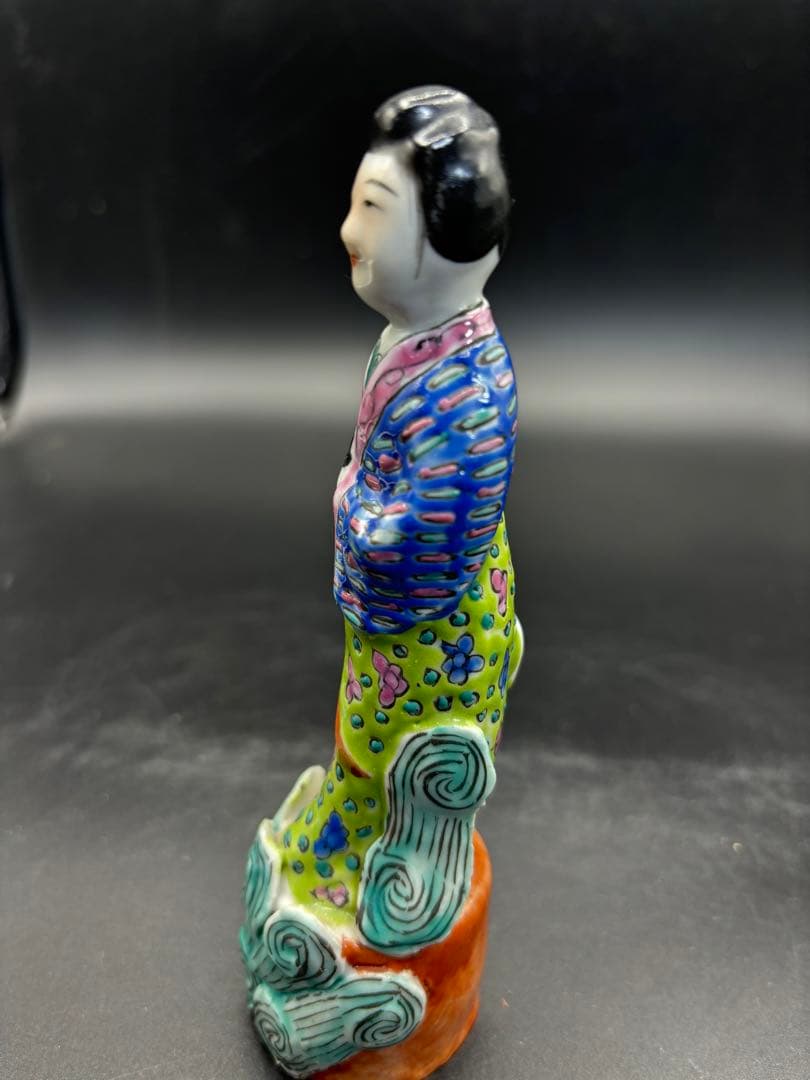 中国美術 古玩 色絵陶人形 陶器人形 高さ約15cm 置物 オブジェ 古董品