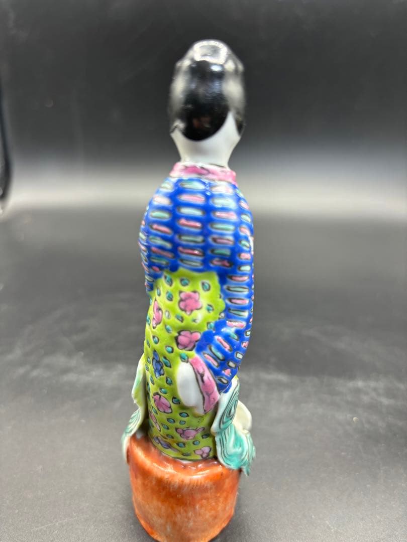 中国美術 古玩 色絵陶人形 陶器人形 高さ約15cm 置物 オブジェ 古董品