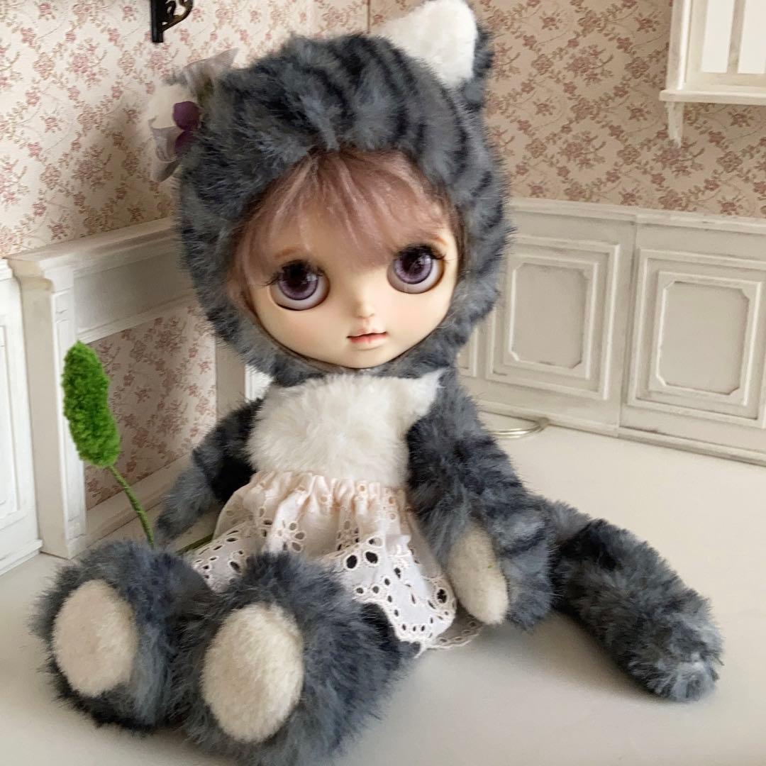 ブライスアウトフィット　着ぐるみ　トラネコ（サバトラ）