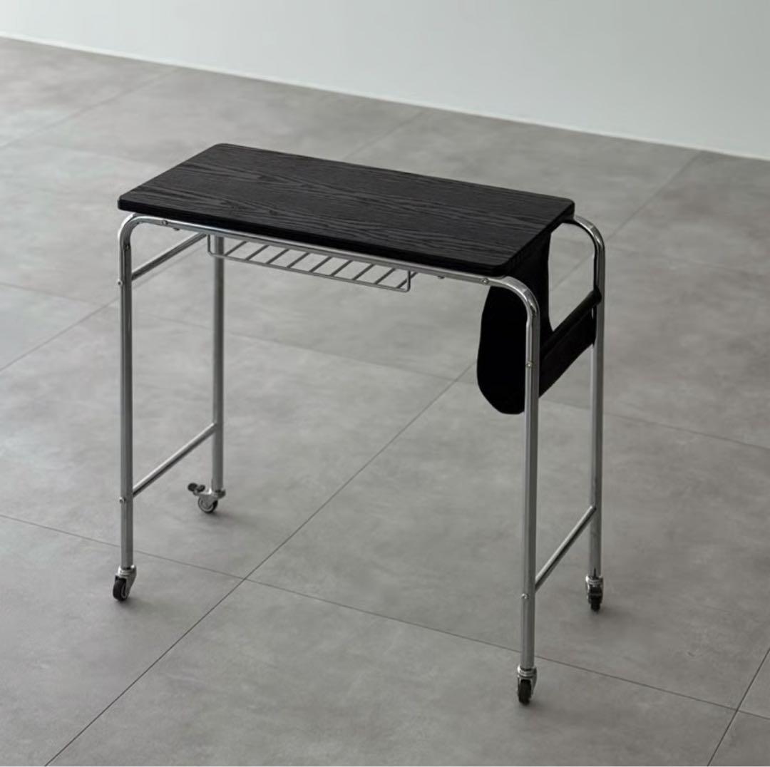 table-03192　ブラック サイドポケット キャスター付きデスク