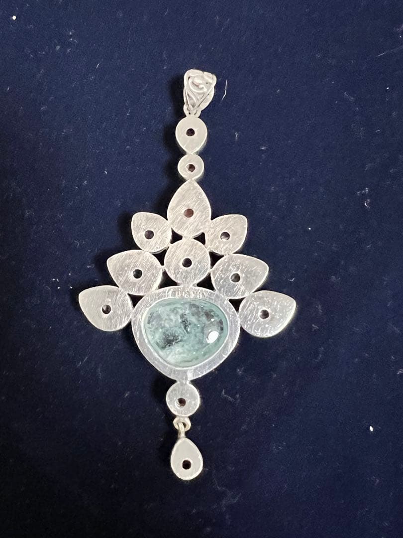 恋愛運アップ　チャンパカペンダント