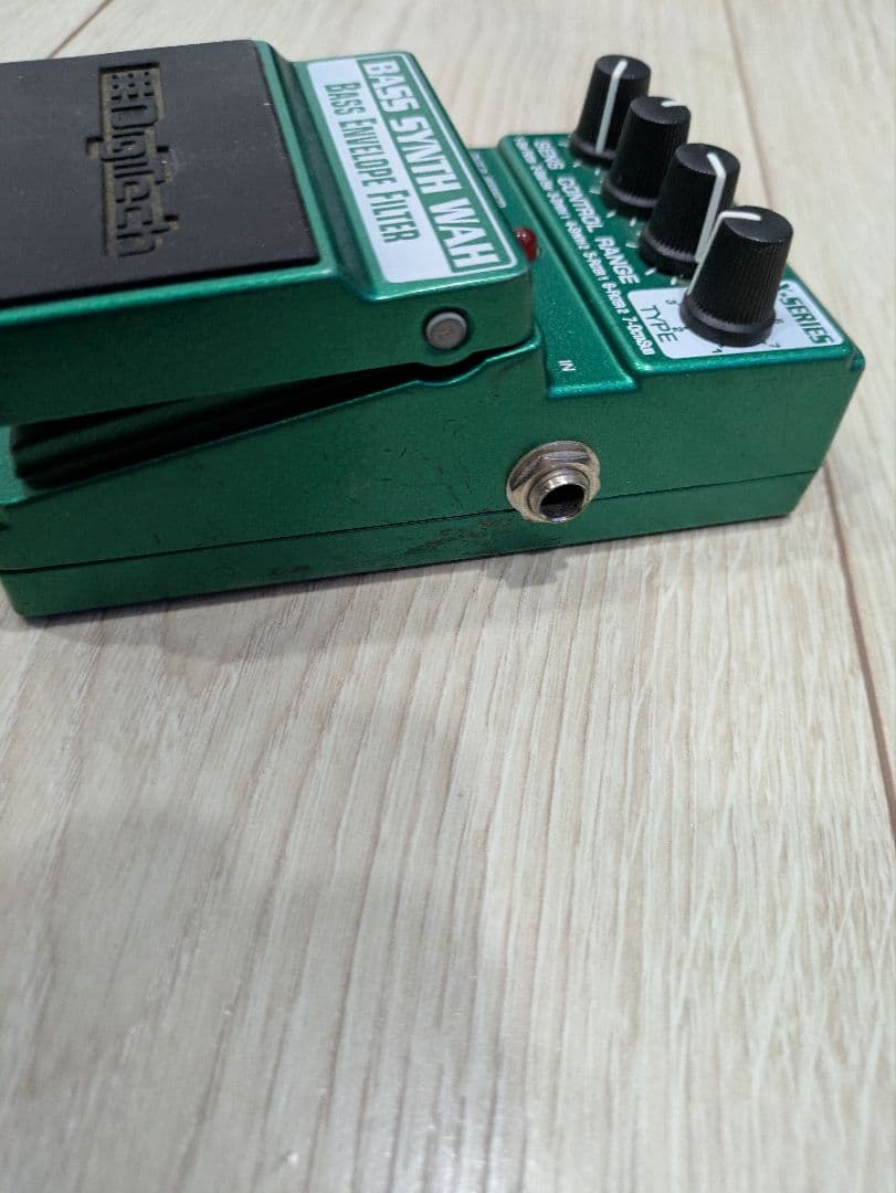 ギター Digitech bass synth wah