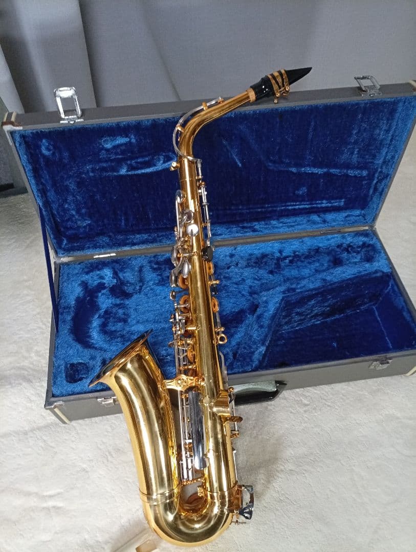 YAMAHA YAS-22 サックス本体 初心者、吹奏楽　赤ベル　名機
