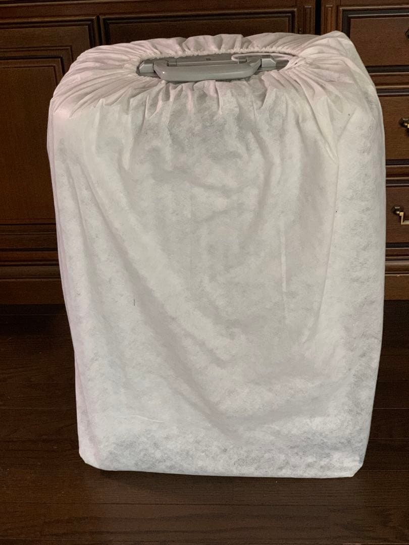 Mercedes アルミニウム キャリーケース シルバー