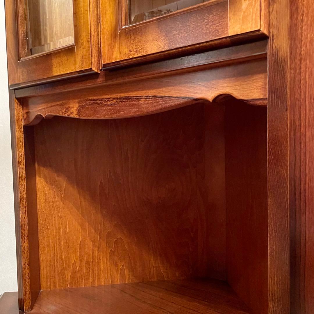 【カリモク】\"コロニアル\" HC3300NK 隅棚 コーナーキャビネット