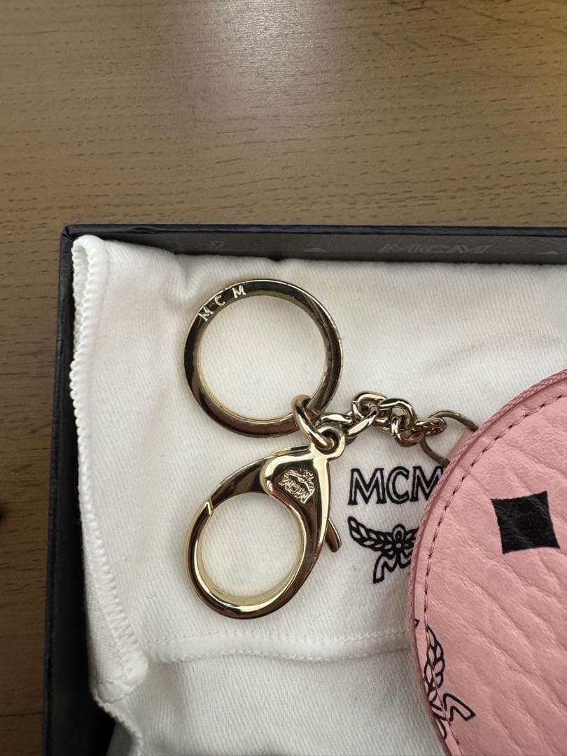 MCM ピンク ケース