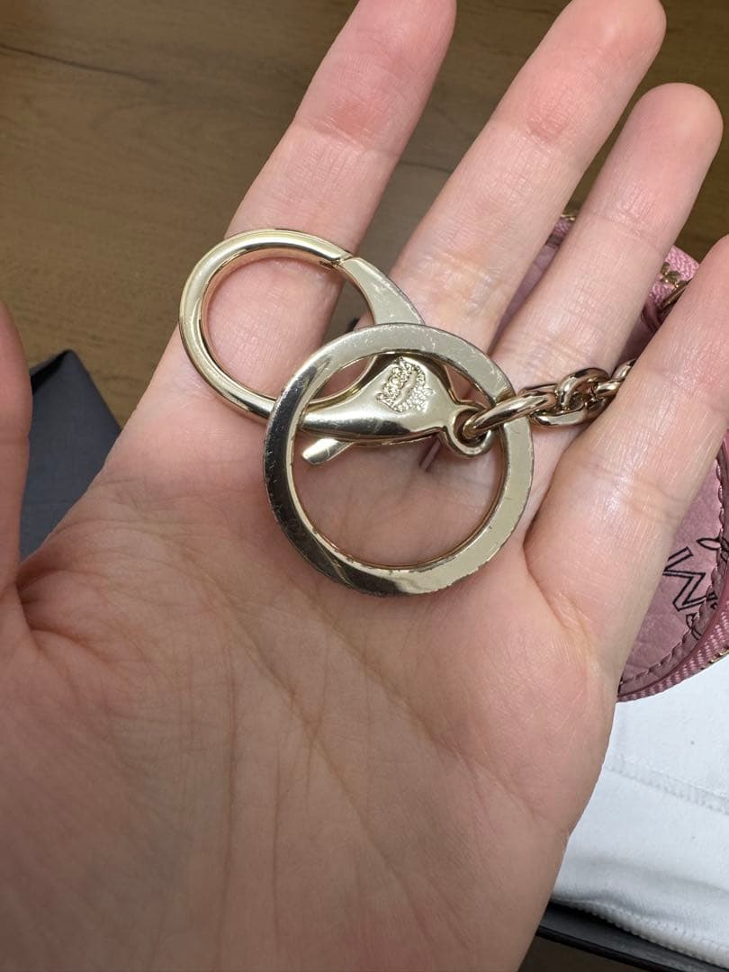 MCM ピンク ケース