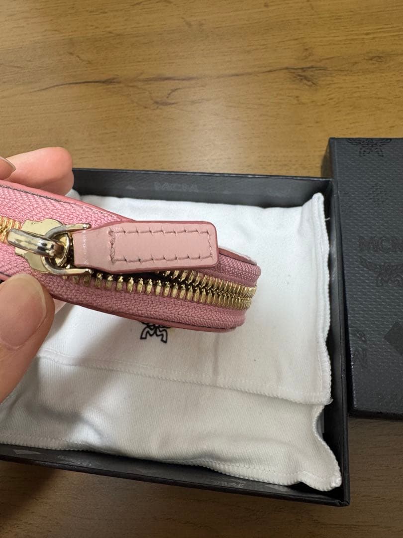 MCM ピンク ケース