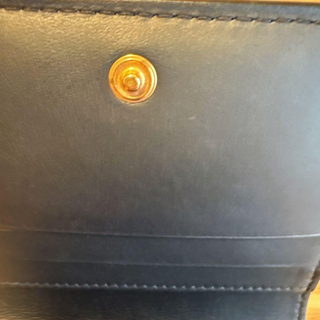 【未使用品】BURBERRY二つ折り財布 TBモノグラム ロゴ　ブラック　革