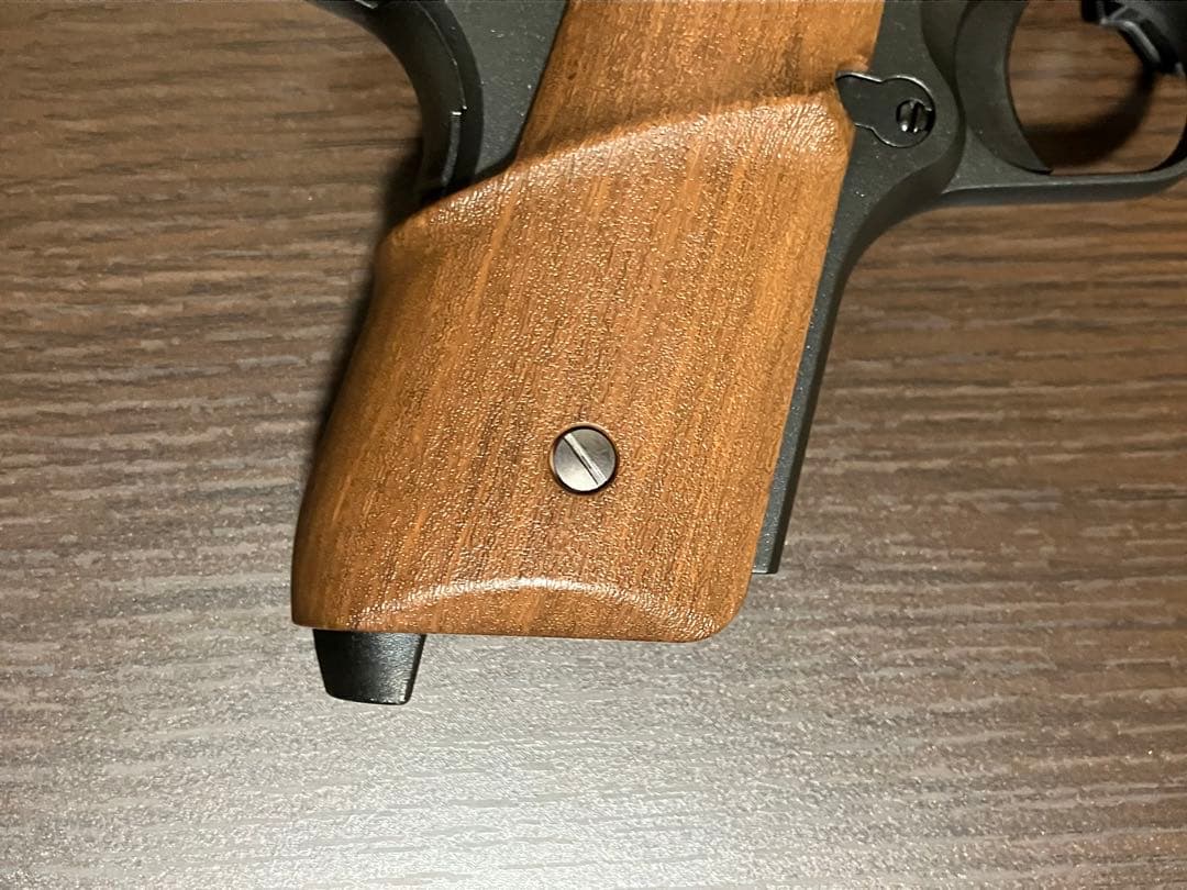 ポ*ダ様 千束の銃　モデルガン　中古品