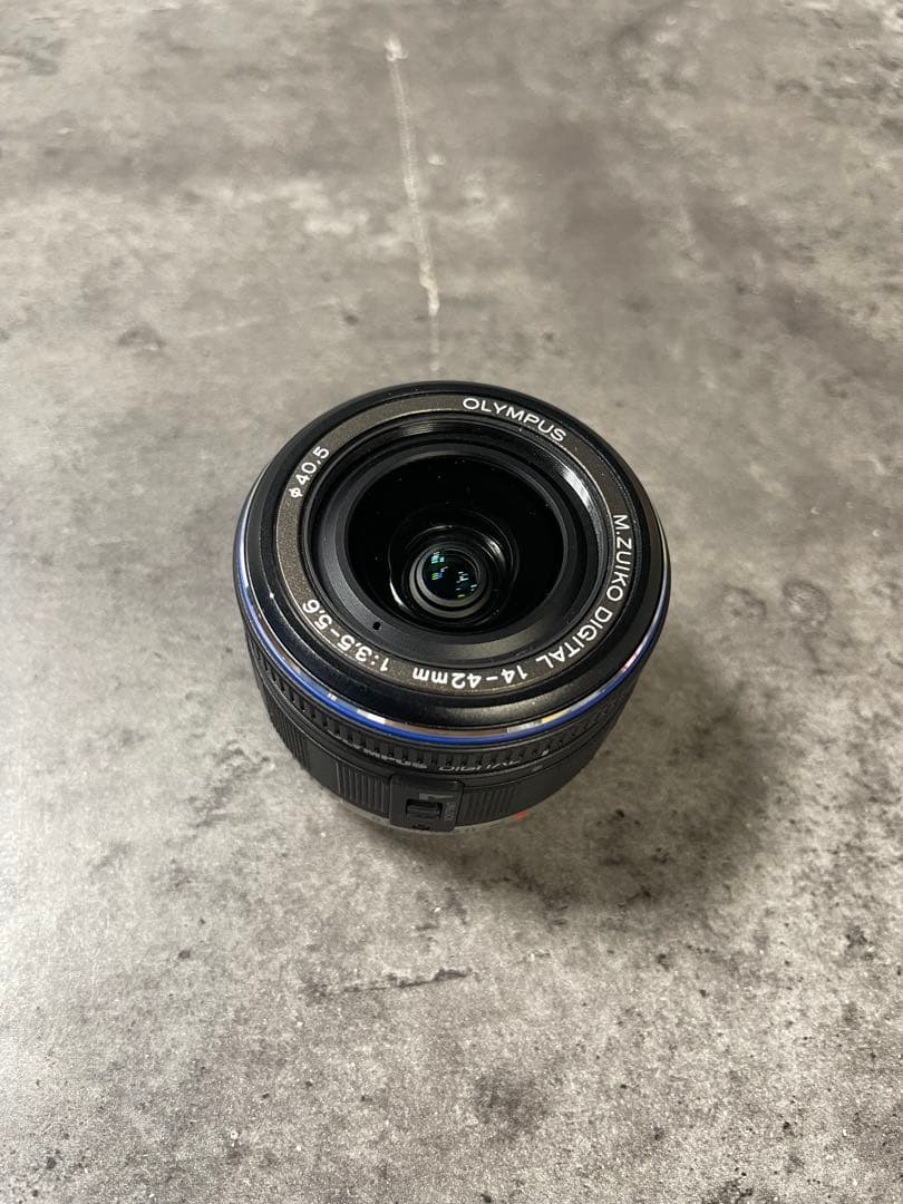 OLYMPUS 14-42mm f/3.5-5.6 ズームレンズ