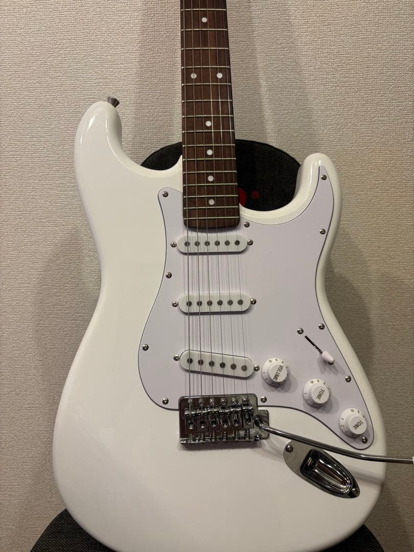 ギター PLAYTECH ST250 Rich White