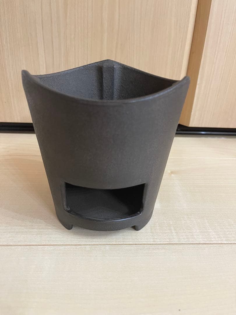 鋳鉄製茶道具 火鉢 涼炉 鉄瓶用 工芸品