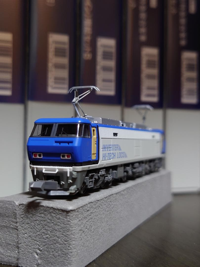 本日まで出品　カトー3036-2EF200 登場時塗装 パーツ未使用