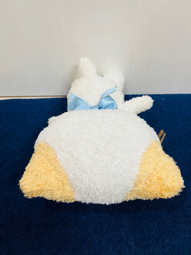 マシュマロみたいなふわふわにゃんこ　サンリオ　ポーズ　ぬいぐるみ