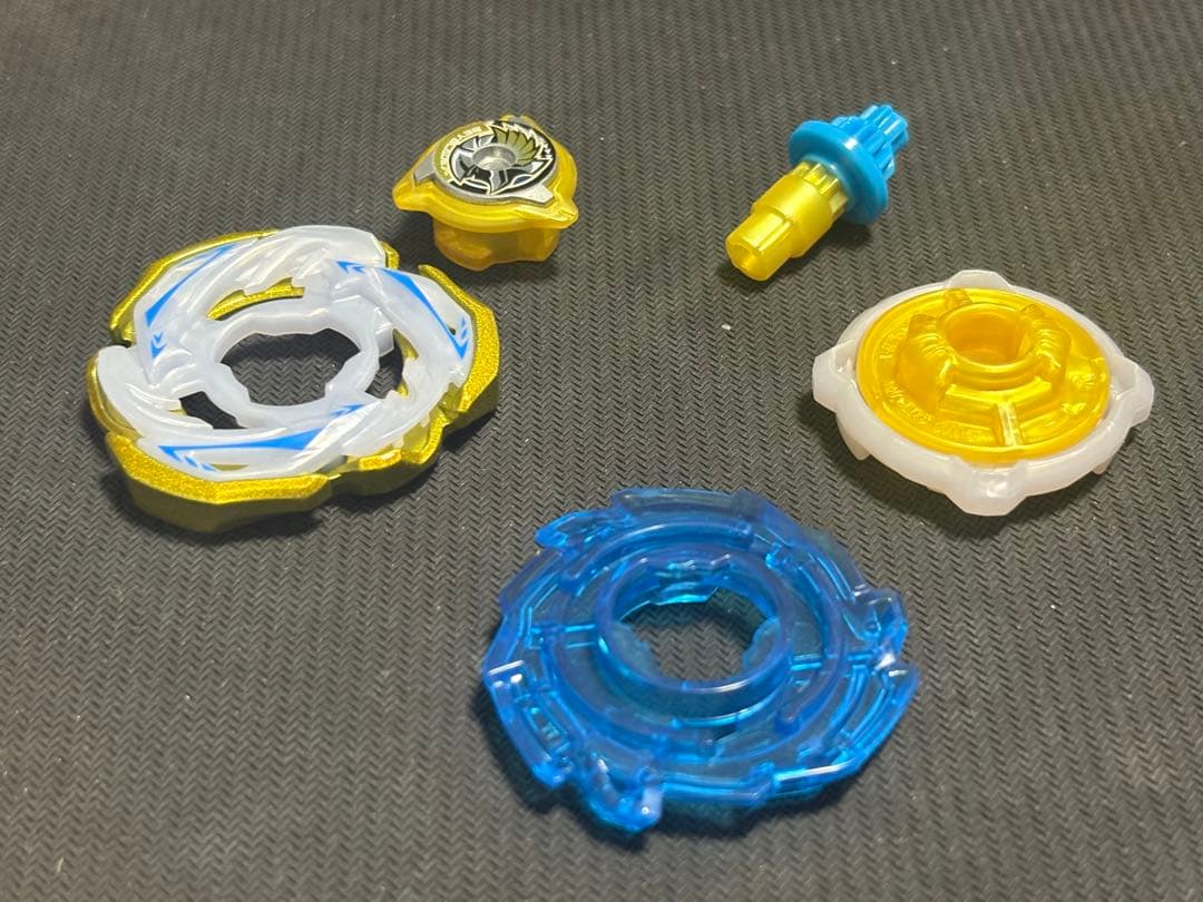 【ベイブレードX】ワルキューレボルトS4-70v ※ベイコード無し